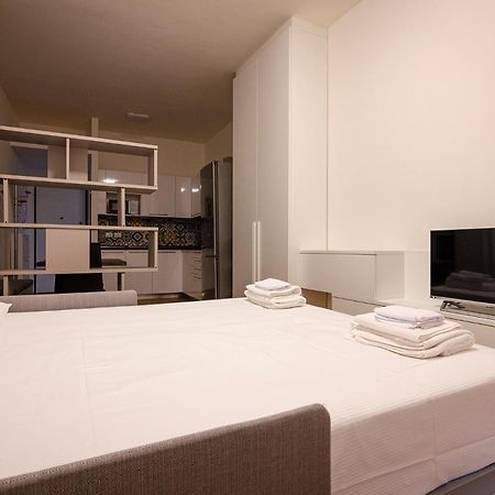 Ugo Bassi Lux Apartment Bolonia Exterior foto