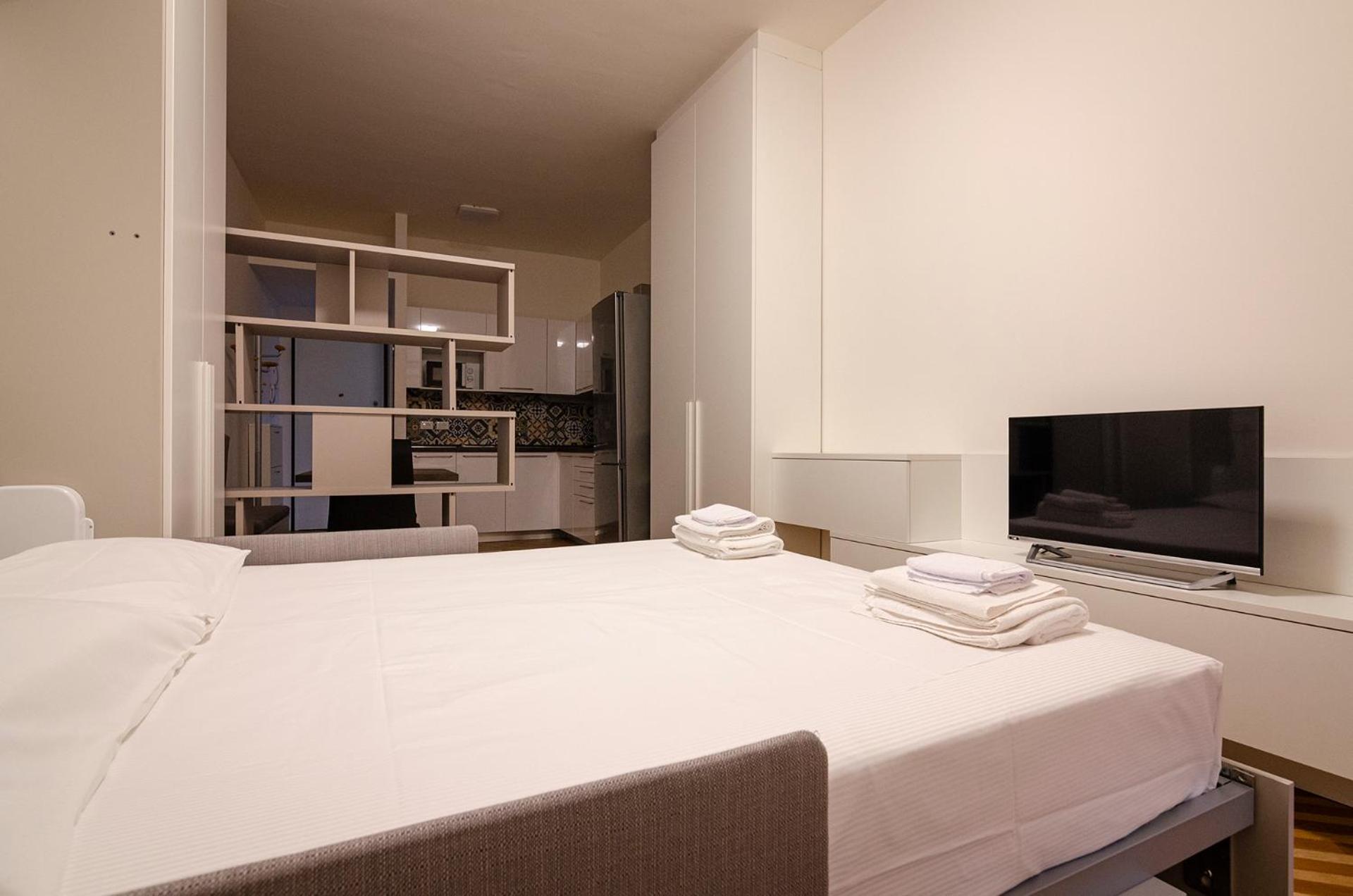 Ugo Bassi Lux Apartment Bolonia Exterior foto